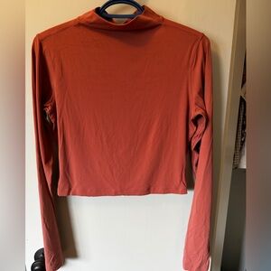 lululemon athletica Rust Crop Top